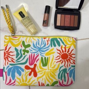 Eyeshadow, Lipgloss & Moisturizer and Makeup Pouch - BRAND NEW - Sealed - Bundle